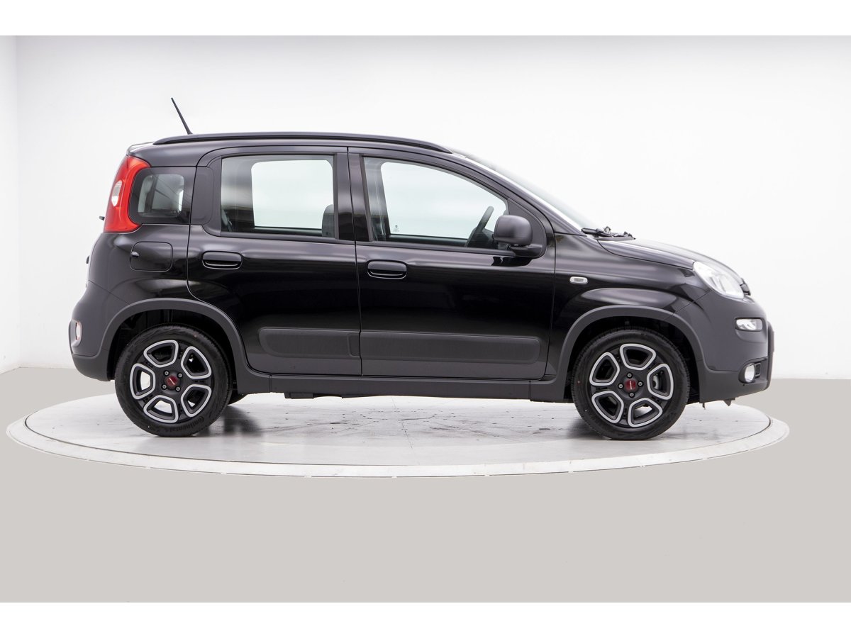 FIAT PANDA HIBRIDO  Negro 2022